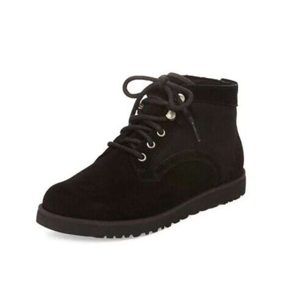 NWT UGG Bethany Boots - Picture 1 of 7